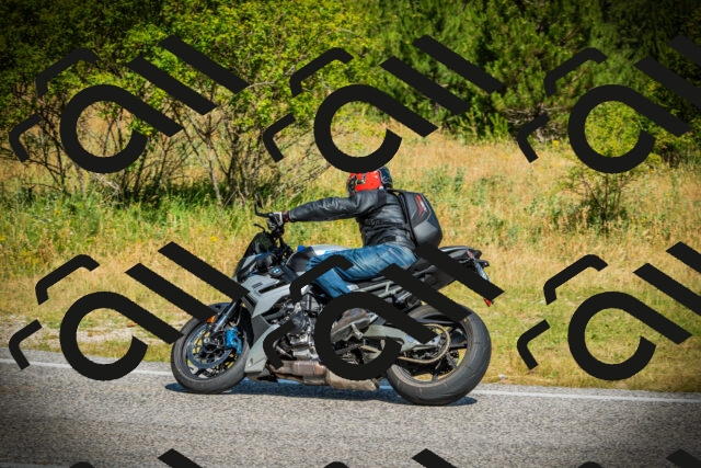 202507051022-DSC05002_c1_