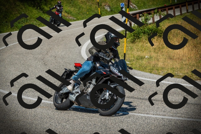 202507051053-DSC05259_c1_