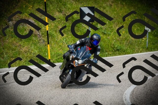 202507051137-DSC05706_c1_