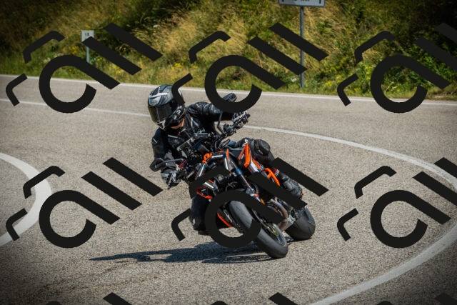 202507051142-DSC05788_c1_