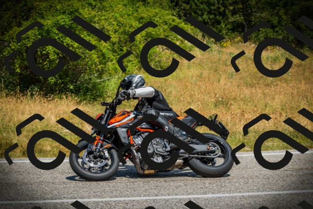 202507051142-DSC05789_c1_