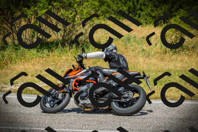 202507051142-DSC05790_c1_