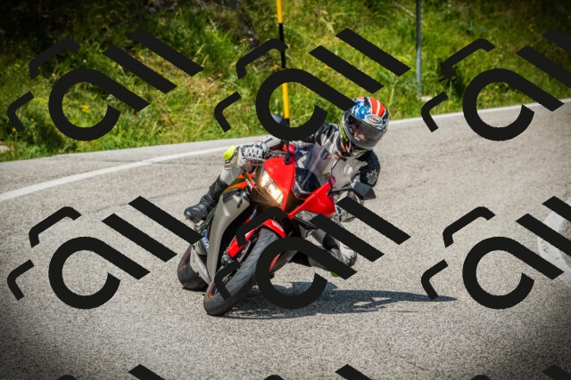 202507051142-DSC05792_c1_