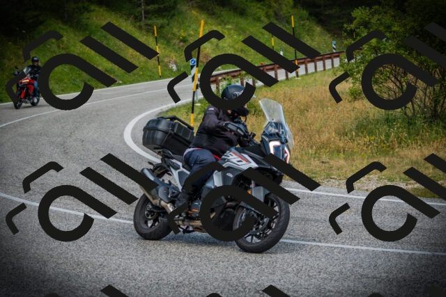 202507051145-DSC05829_c1_