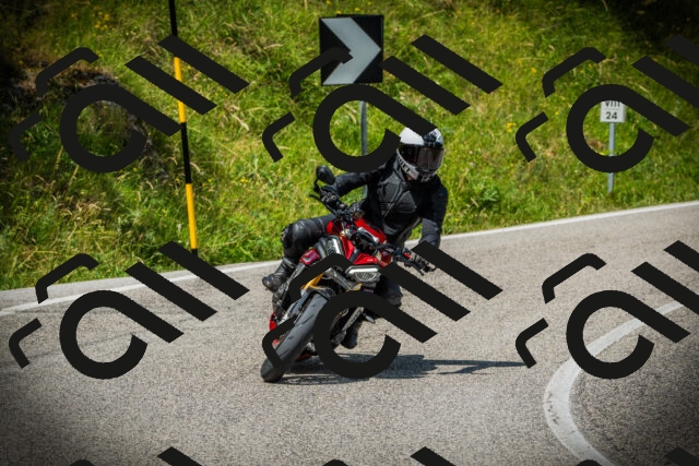 202507051155-DSC05885_c1_