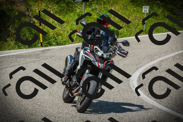 202507051220-DSC06116_c1_