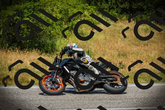 202507051232-DSC06298_c1_