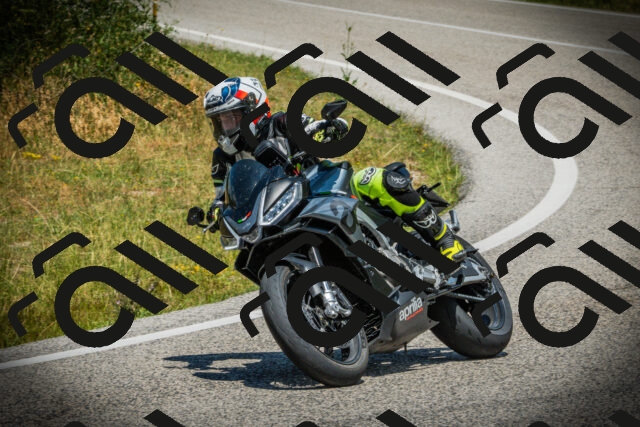 202507051235-DSC06330_c1_