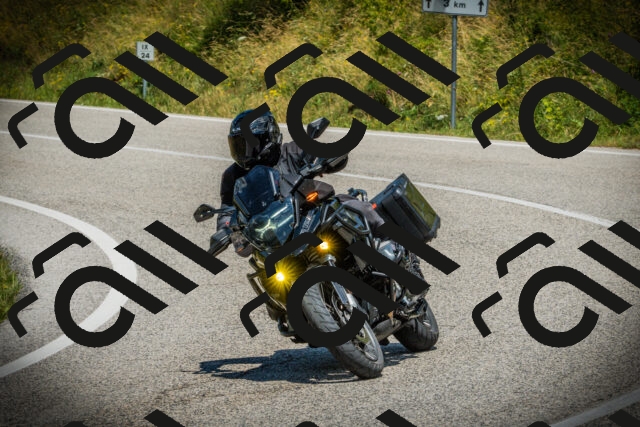 202507051243-DSC06386_c1_