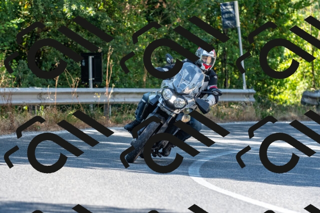 20250705093235_-R022166_r2