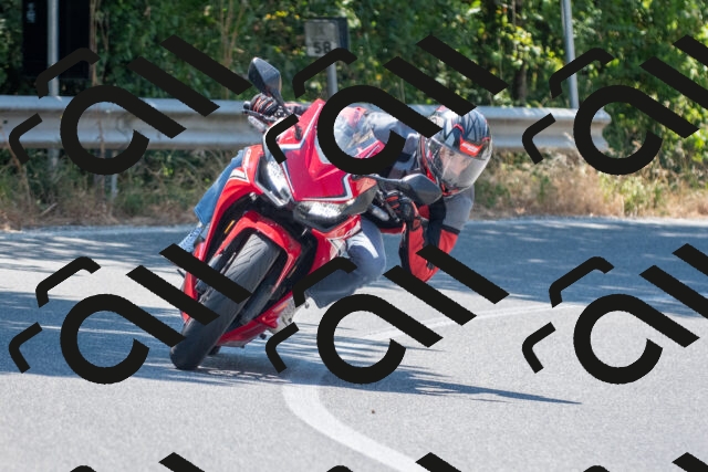 20250705114419_-R022483_r2