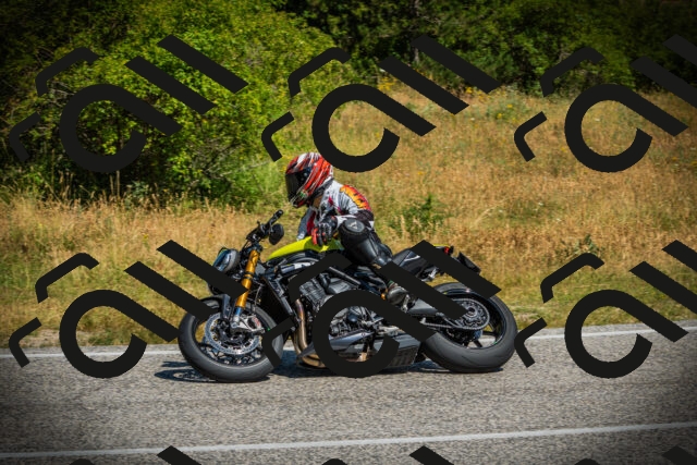 202507061054-DSC07058_c1_