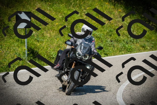 202507061058-DSC07083_c1_