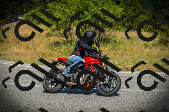 202507061058-DSC07090_c1_