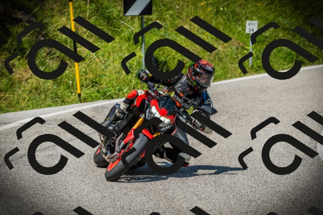 202507061134-DSC07633_c1_