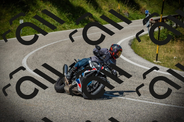 202507061210-DSC08197_c1_