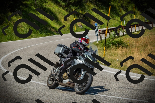 202507061210-DSC08204_c1_