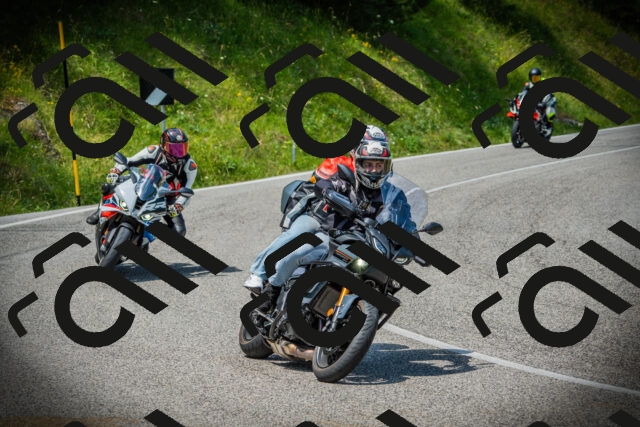 202507061224-DSC08402_c1_