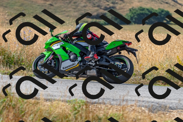 20250706092525_-R022595_r2