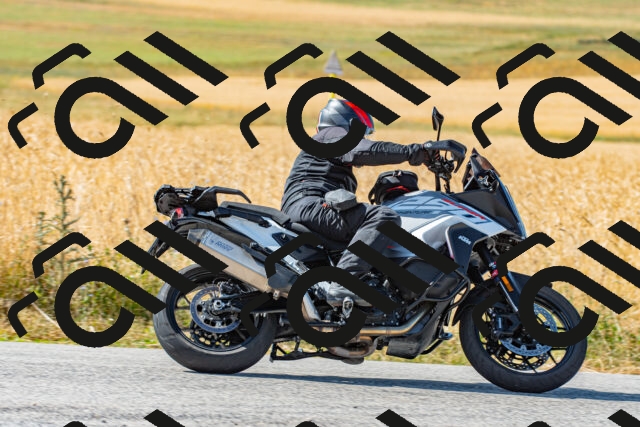 20250706094940_-R022753_r2