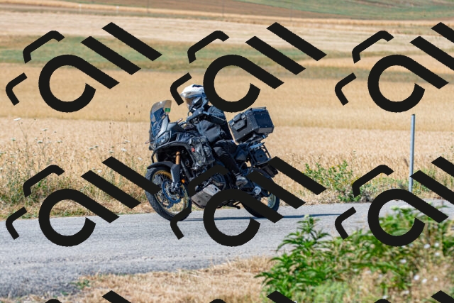 20250706095337_-R022785_r2