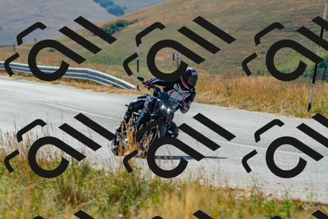 20250706100300_-R022884_r2