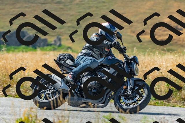 20250706100344_-R022914_r2