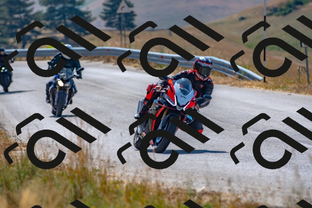 20250706102541_-R023097_r2