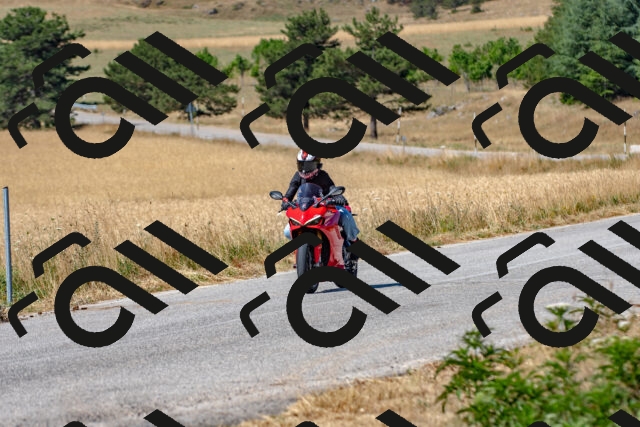 20250706103124_-R023170_r2