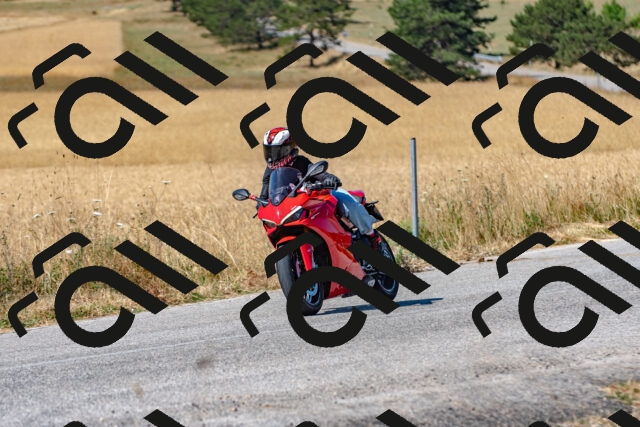 20250706103125_-R023173_r2