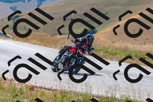 20250706103140_-R023186_r2