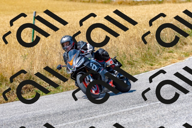 20250706110606_-R023586_r2