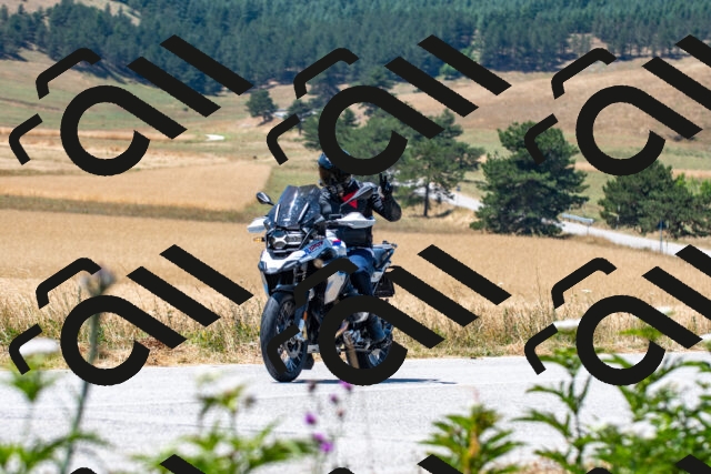 20250706121904_-R024045_r2