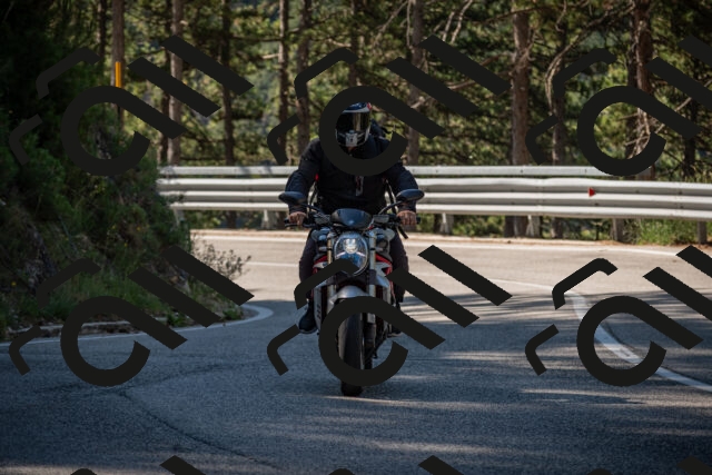 20250712095246-_5001859_am_