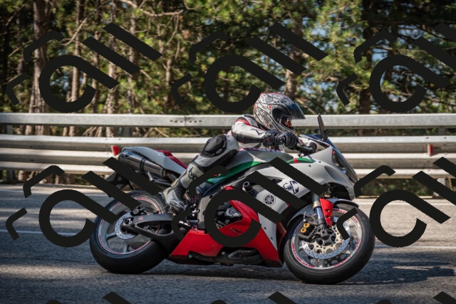 20250712095518-_5001863_am_