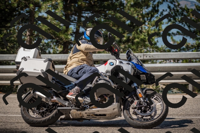 20250712100617-_5001894_am_