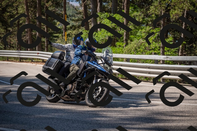 20250712101512-_5001939_am_