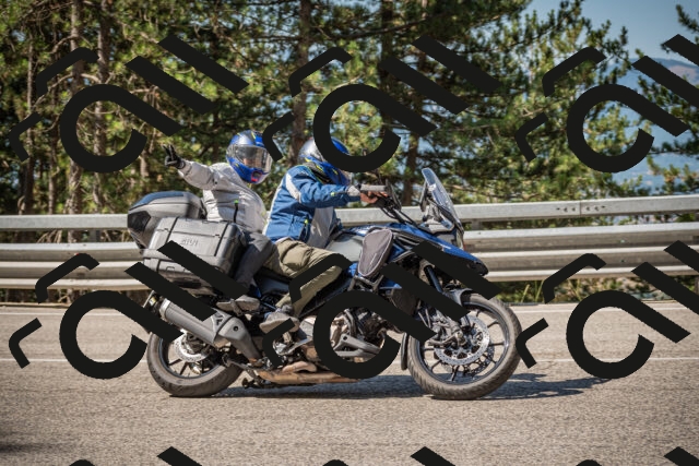 20250712101513-_5001940_am_