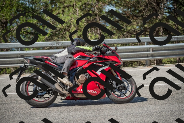 20250712102056-_5001974_am_