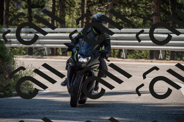 20250712102301-_5001984_am_