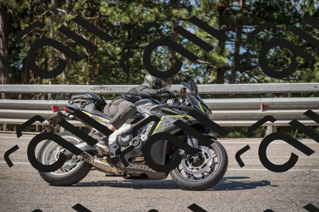 20250712102303-_5001986_am_