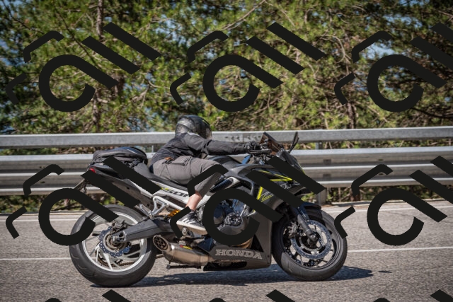 20250712102303-_5001987_am_