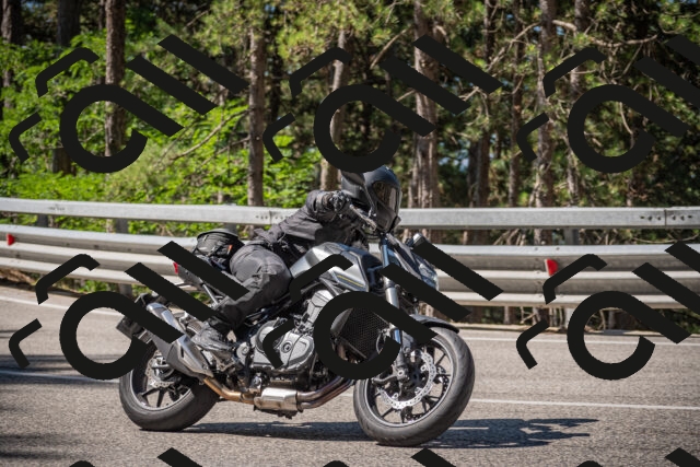 20250712102310-_5001990_am_