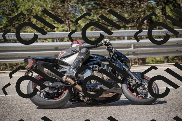 20250712102807-_5002013_am_