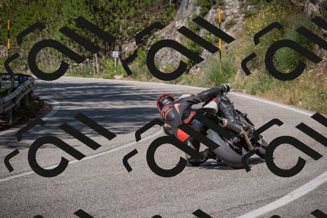 20250712102807-_5002015_am_