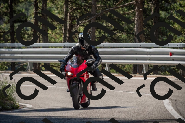 20250712102828-_5002018_am_