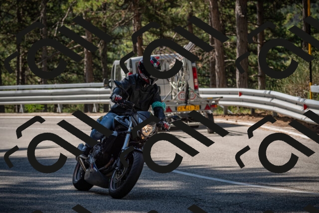 20250712102843-_5002030_am_