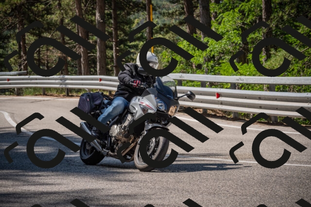 20250712102914-_5002038_am_