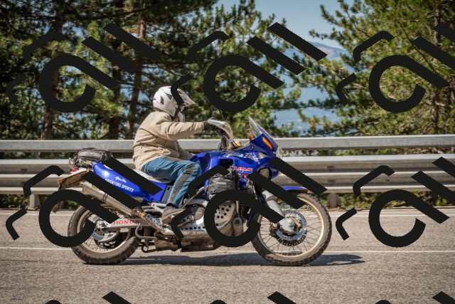 20250712102928-_5002048_am_