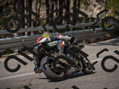 20250712103008-_5002068_am_